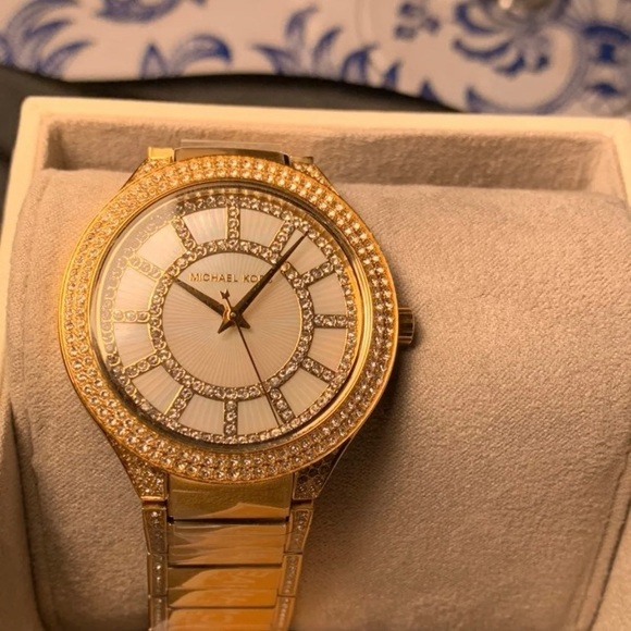 MICHAEL KORS GOLD CRYSTALS WOMEN'S MK6510 WATCH - Picture 3 of 11